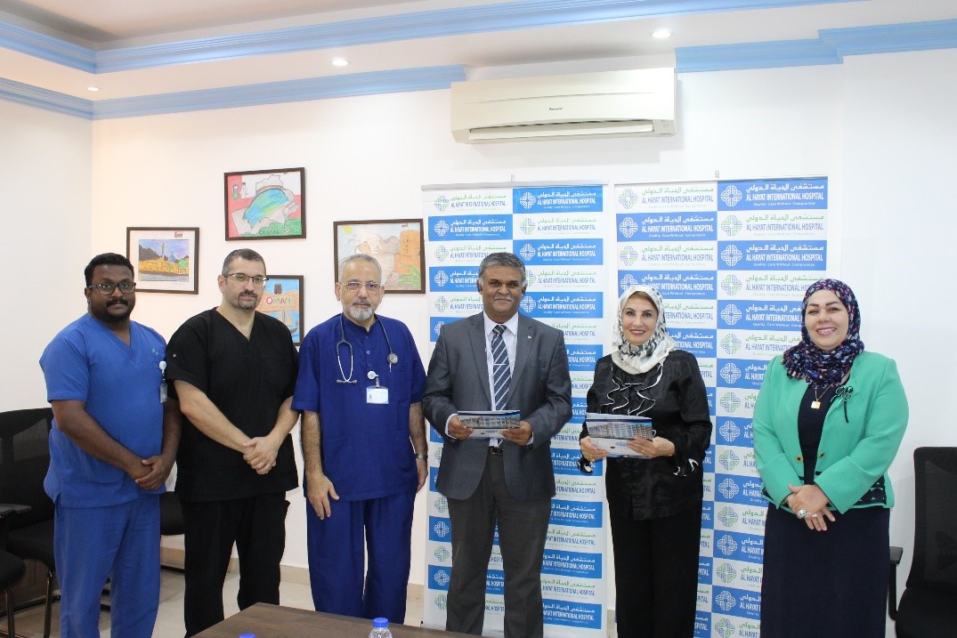 Al Hayat International Hospital in Oman has Signed a MOU with the Iraq Social Club